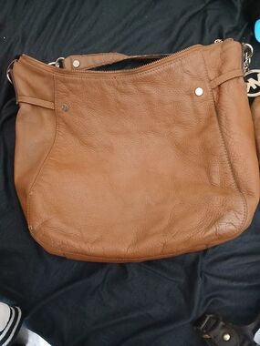Leather Hobo Shoulder Bag - Brown
